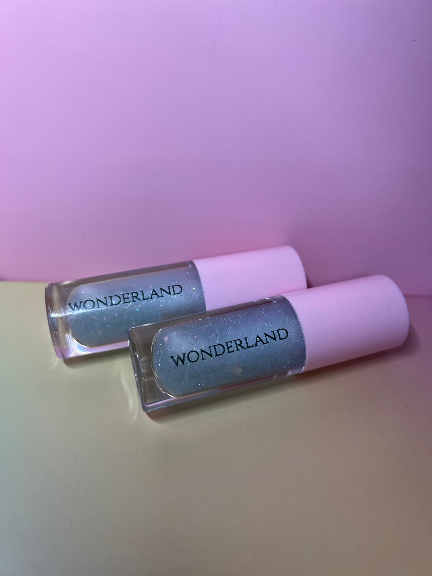 Winter and wonderland gloss