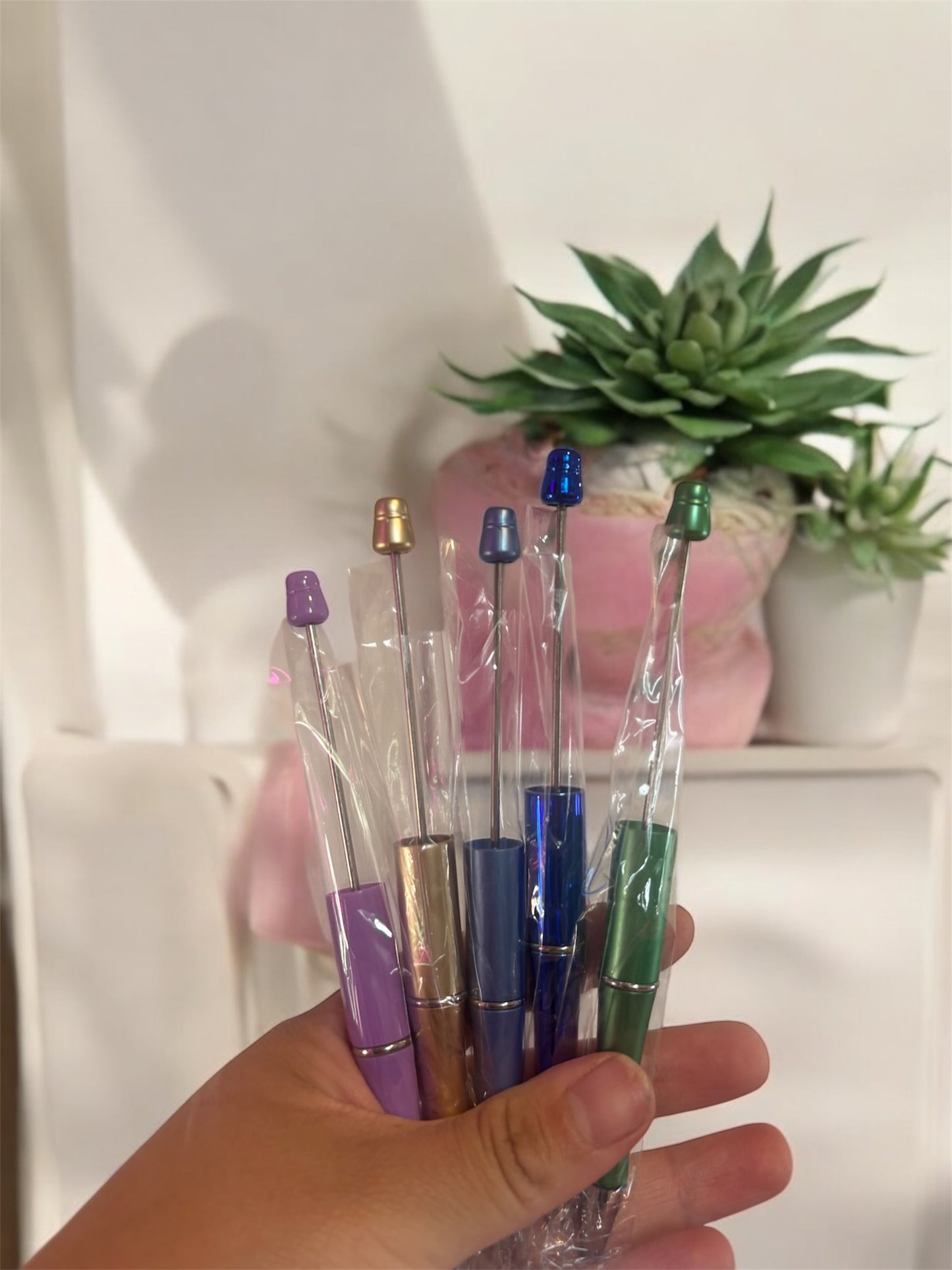 Regular pen