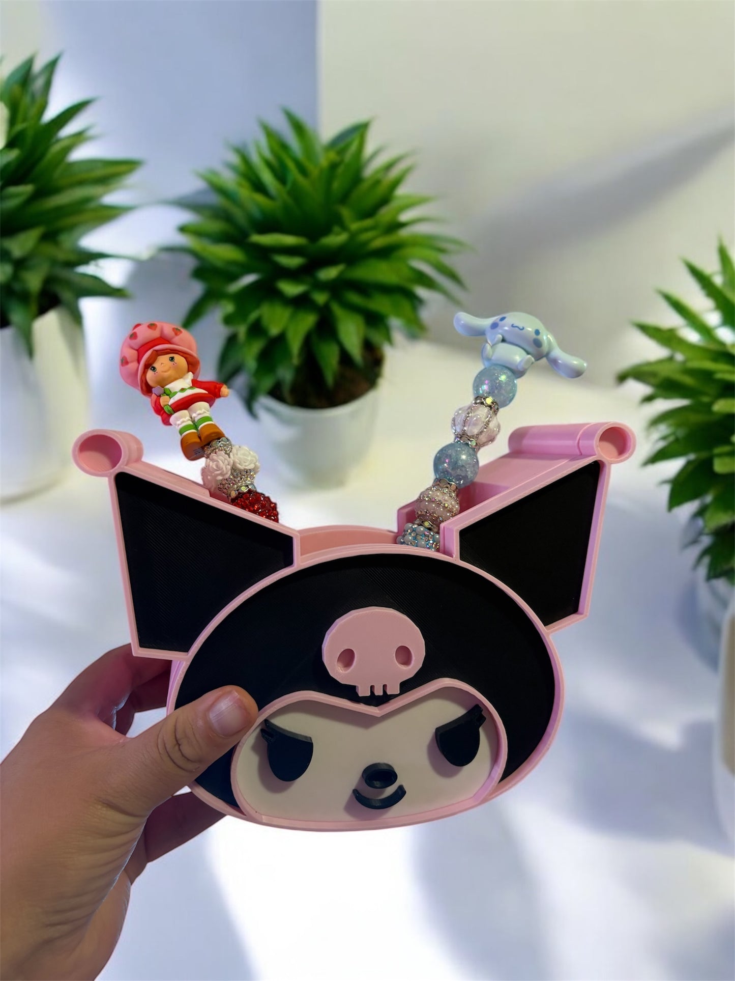 Kuromi pen holder