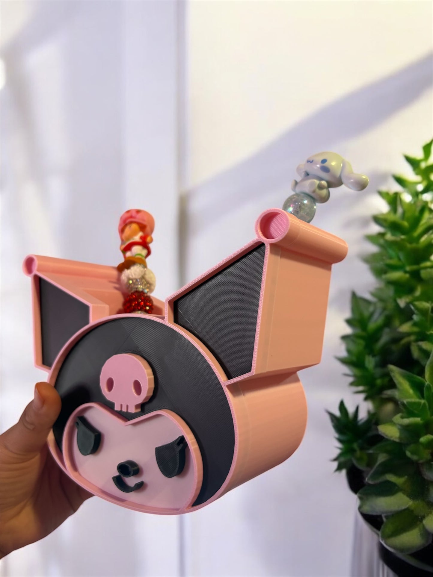 Kuromi pen holder