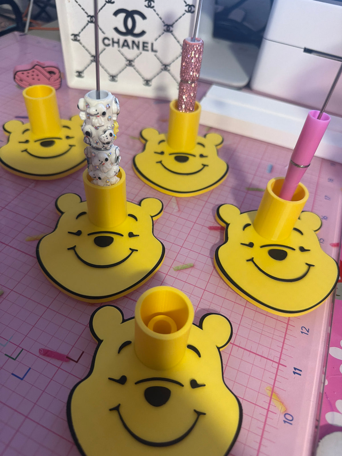 Single pen holders universal size