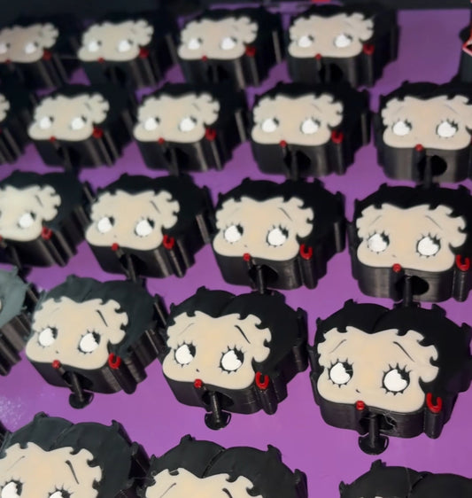 Betty straw toppers includes 15 units