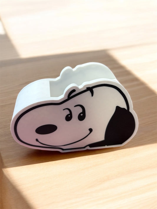Snoopy pen holder