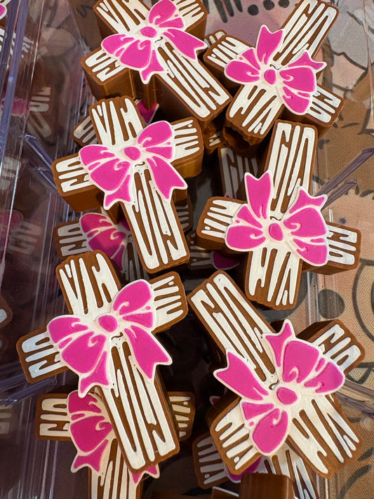 Cross strawtopper includes 15 units