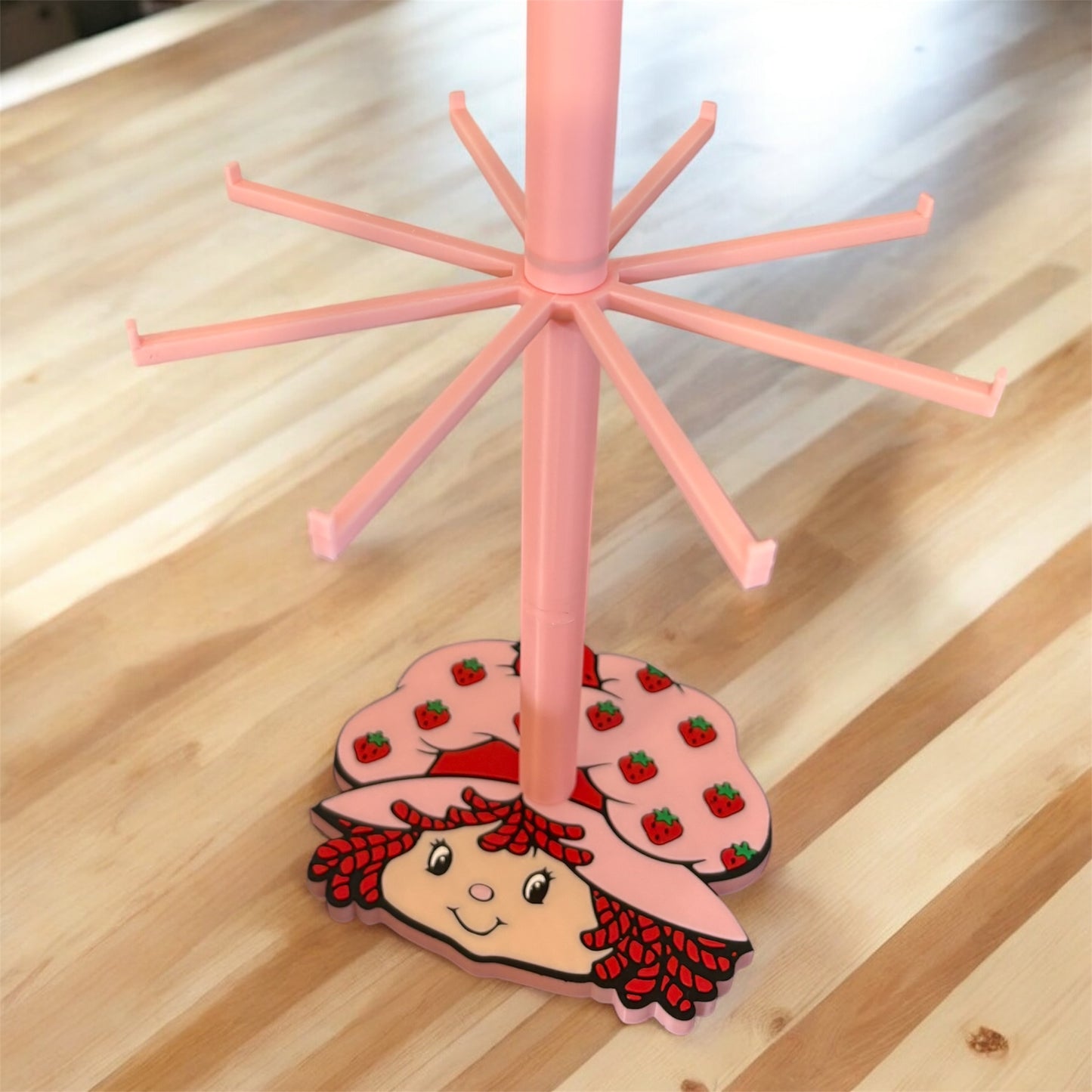 keychain Stands- request character in order box at checkout 😍