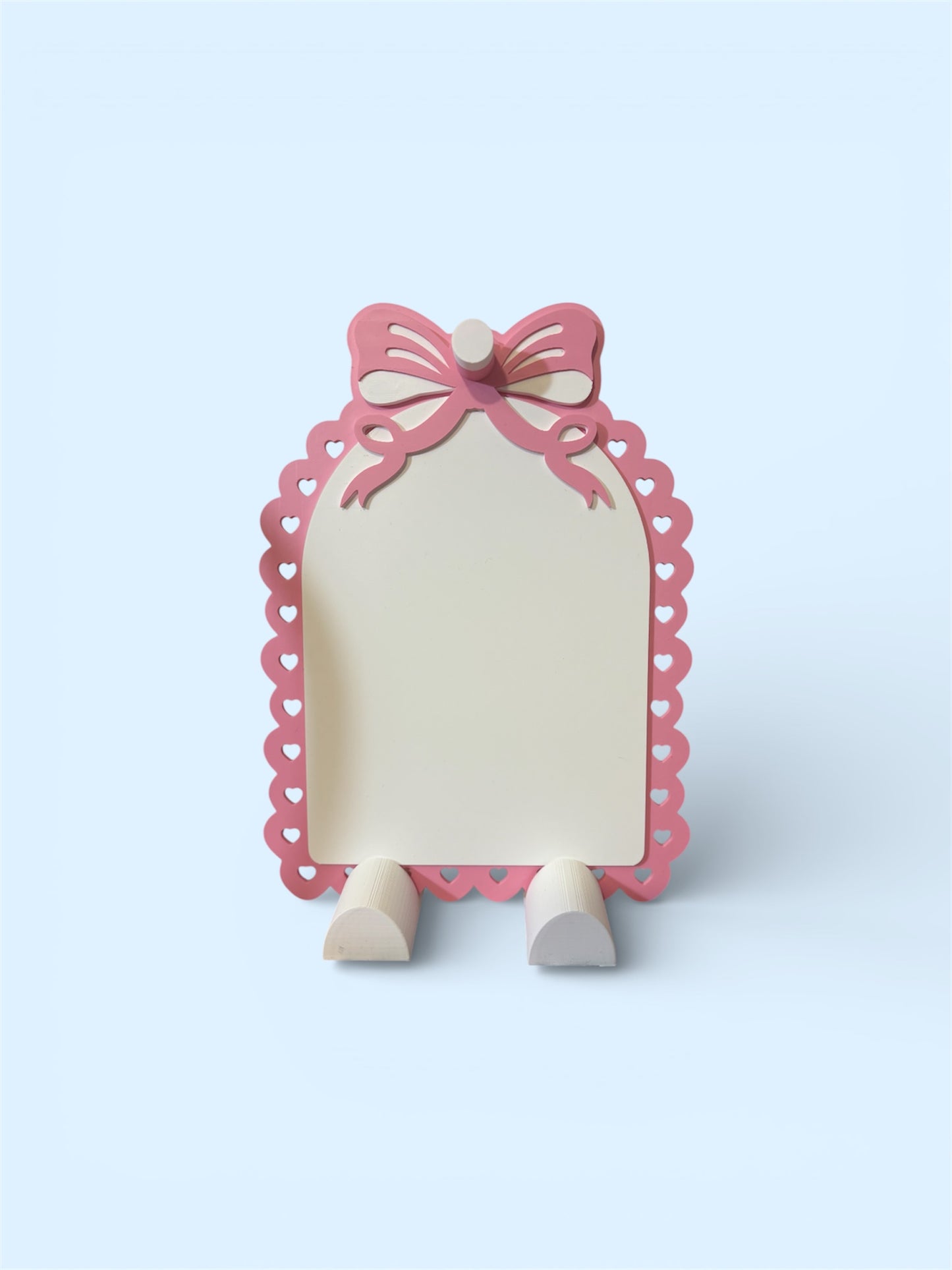 3d Hangers includes both hangers in pictures (2 units)