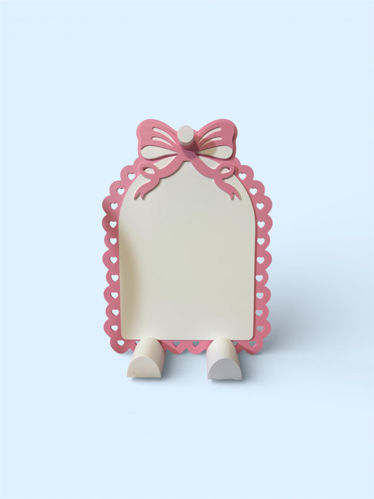 3d Hangers includes both hangers in pictures (2 units)